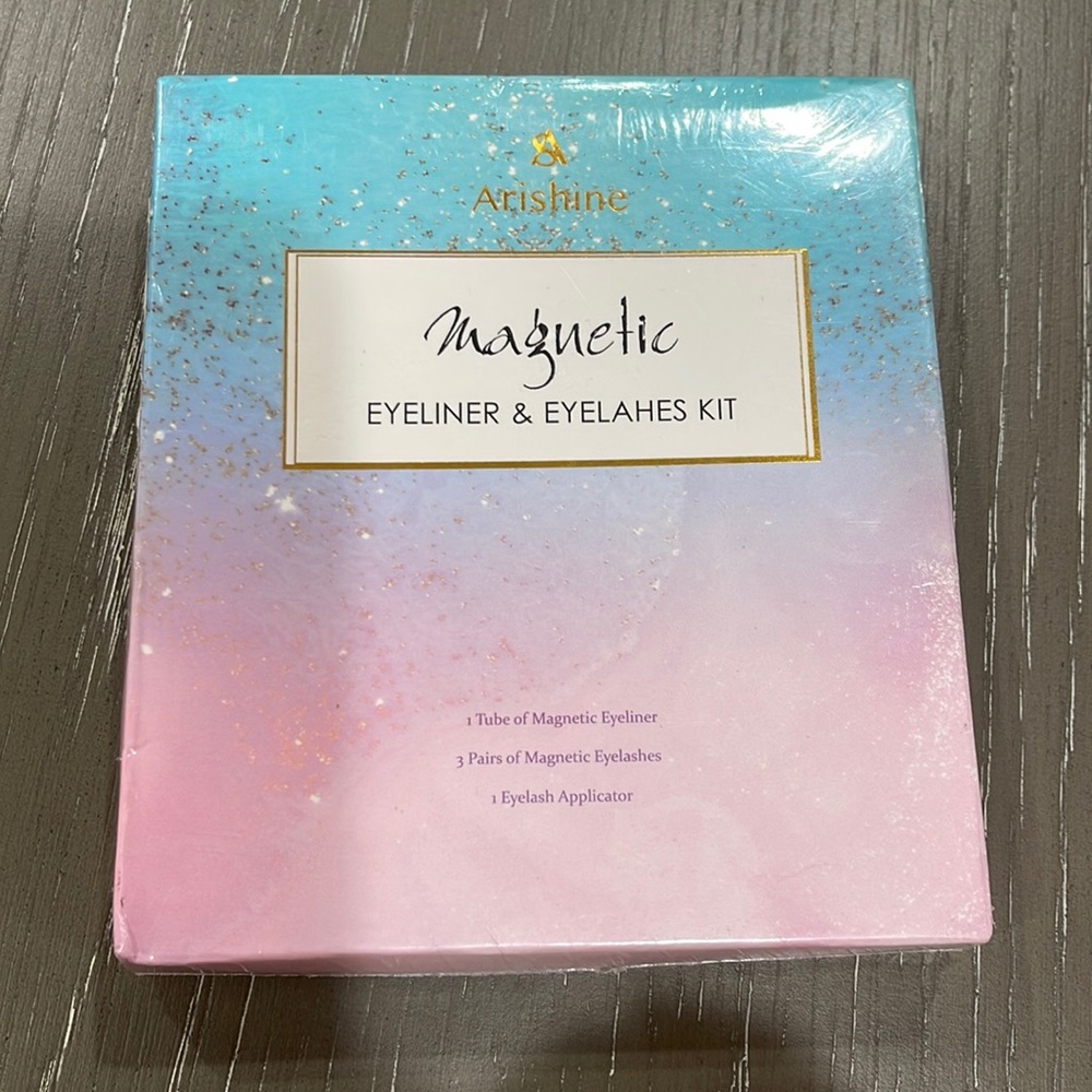 Arishine Magnetic Eyeliner & Eyelashes Kit
